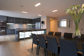 Lighter Quay Apt